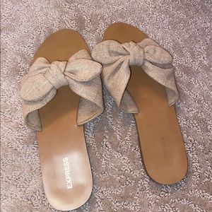 express sandals